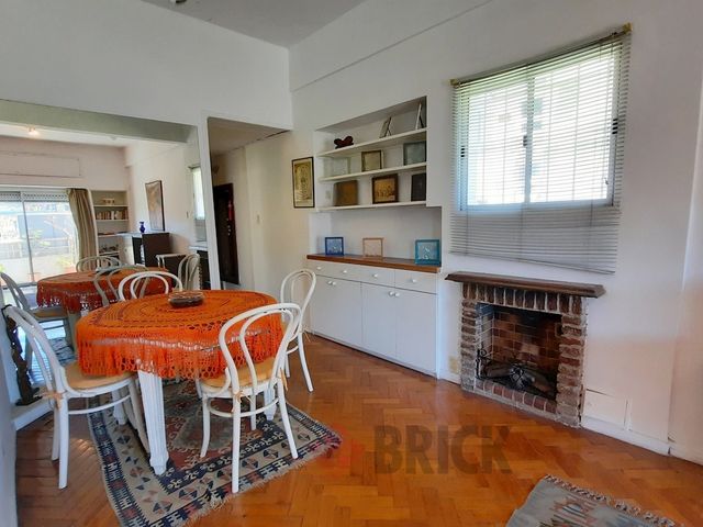 PELLEGRINI, CARLOS al 800 Piso 7 4