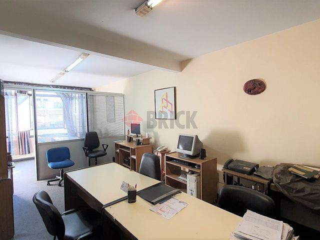 CORRIENTES, AV. al 2300 Piso 6 5