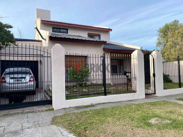 JOSE MARIA PAZ al 300 3