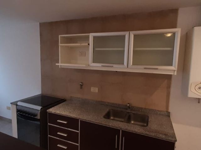 ALEM, LEANDRO N. al 1600 Piso 3 4
