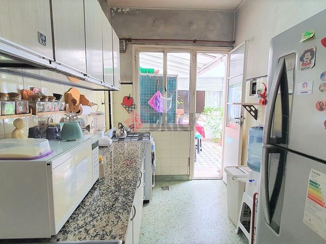 RIVADAVIA, AV. al 6500 Piso 1 5