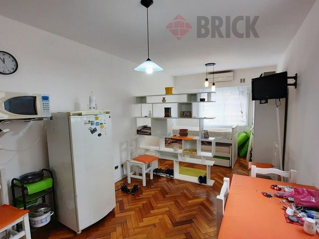 PUEYRREDON, AV. al 1300 Piso 7 2