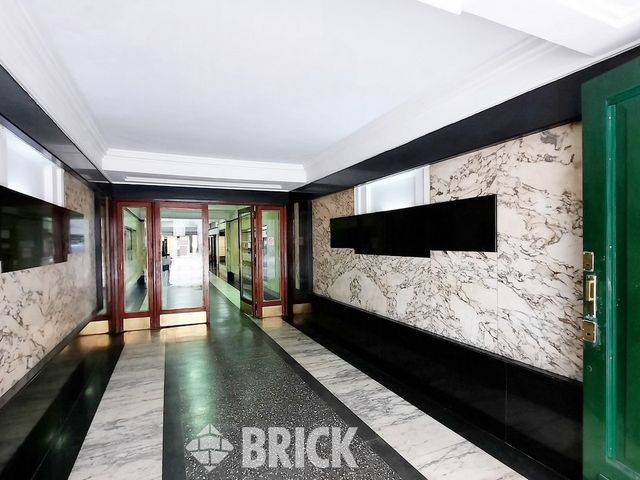 MITRE, BARTOLOME al 600 Piso 7 30