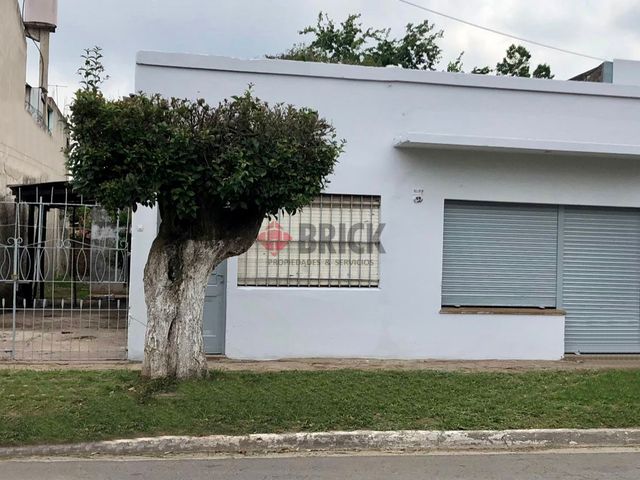 GRANADEROS A CABALLO al 2900 2