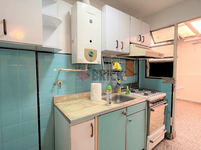 CARACAS al 4600 Piso 1 4