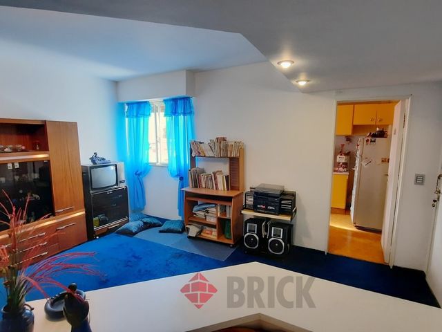 GRANADEROS al 400 Piso 2 4