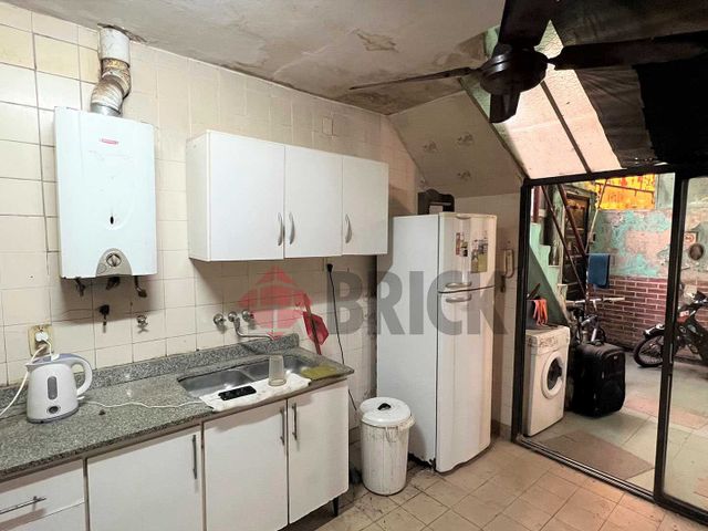 ACEVEDO al 700 Piso PB 5