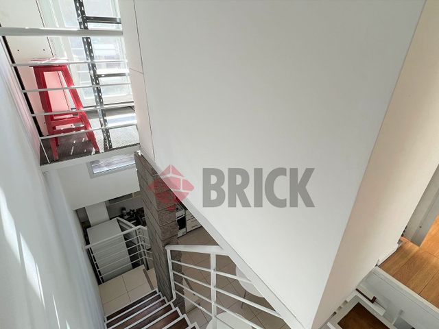 ROJAS al 600 Piso PB 5