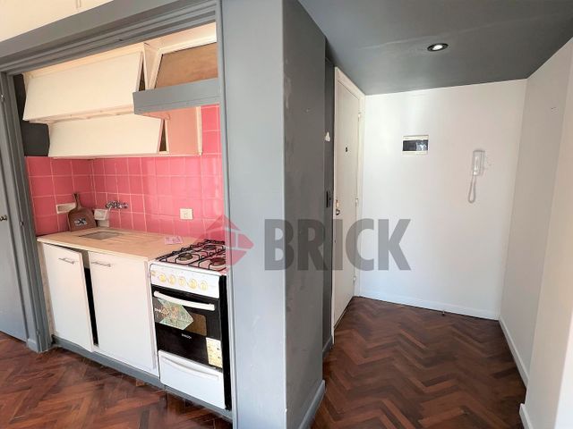 PARAGUAY al 1400 Piso 10 3