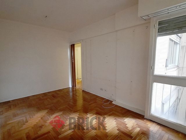 AZCUENAGA al 1000 Piso 2 3