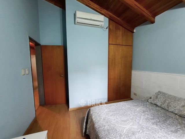 PERON, EVA, AV. al 2700 18