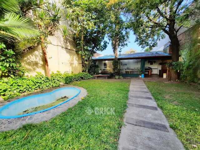 PERON, EVA, AV. al 2700 27