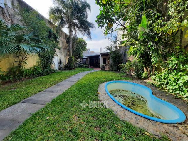 PERON, EVA, AV. al 2700 32