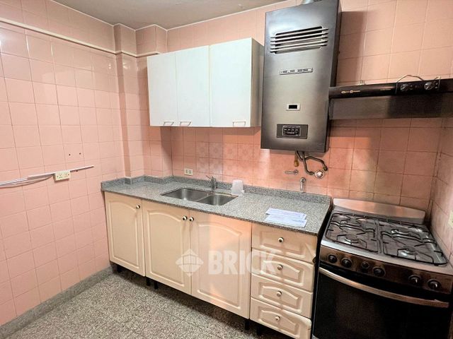 LAPRIDA al 1000 Piso 2 4