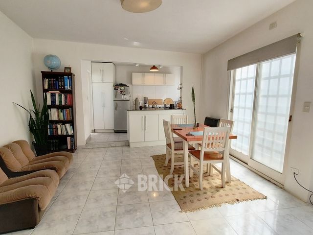 VELASCO, JUAN RAMIREZ DE al 1100 Piso 1 2