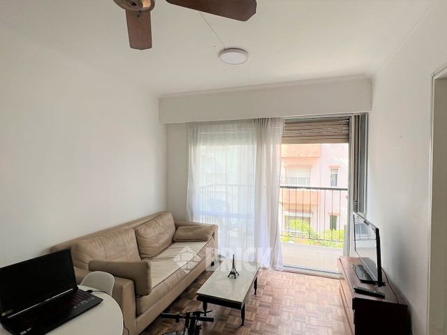 AGUERO al 2200 Piso 4 2