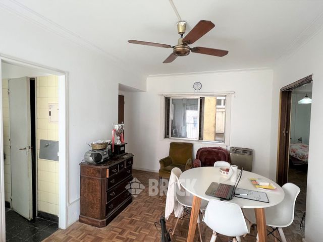 AGUERO al 2200 Piso 4 3