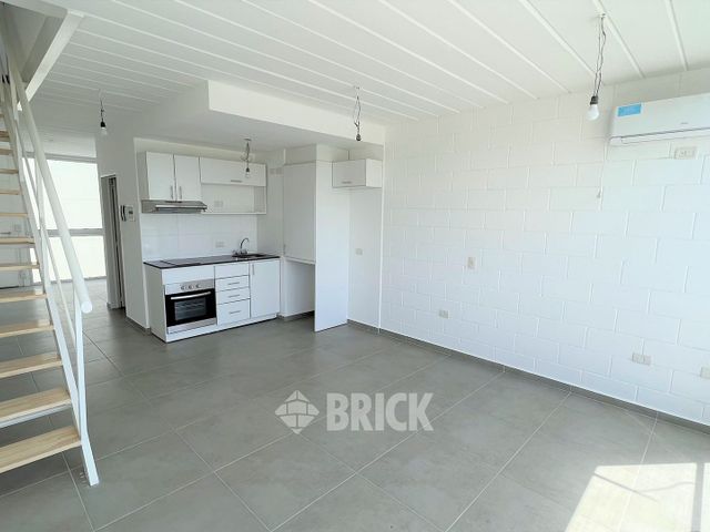 HOLMBERG al 3400 Piso 4 4