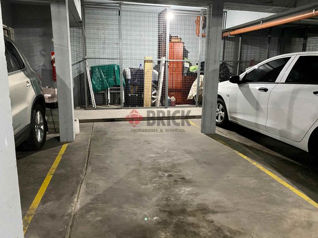 CHACABUCO al 400 Piso 2 12
