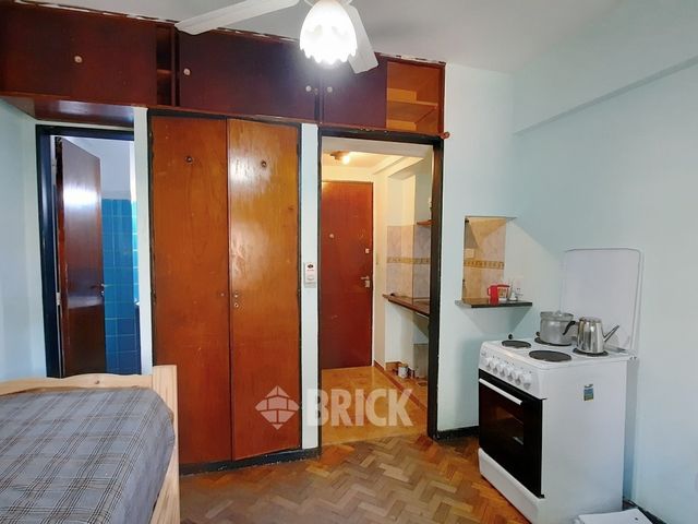 SANTIAGO DEL ESTERO al 1500 Piso 1 4