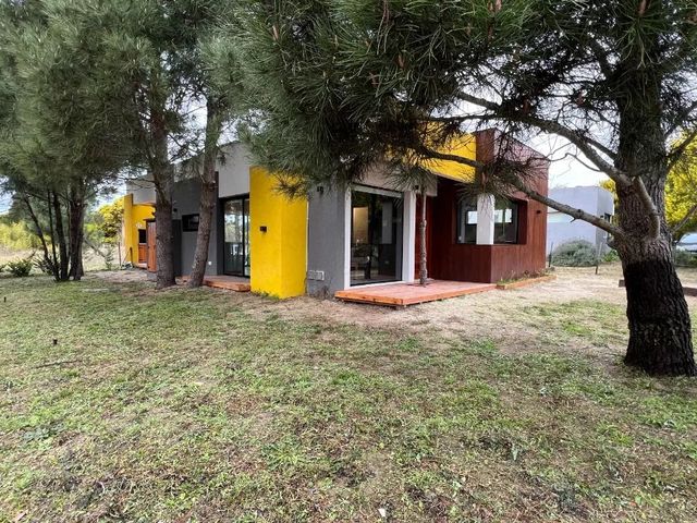 LAS GAVIOTAS (CALLE 30) 5