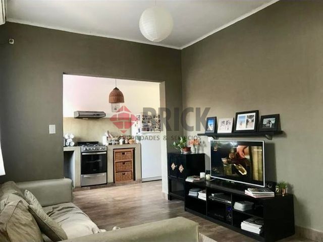 CASTRO BARROS al 900 2