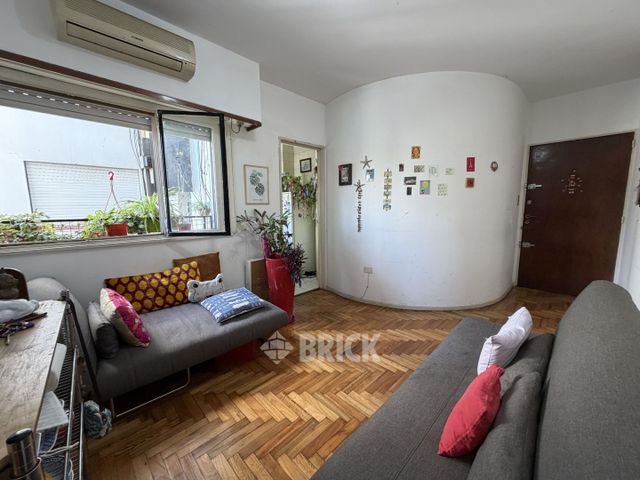 MANSILLA, GRAL. LUCIO al 3800 Piso 4 5