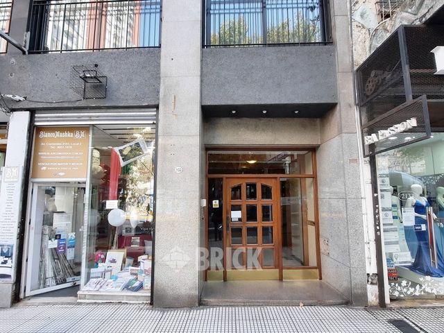 CORRIENTES, AV. al 2100 Piso 10 33