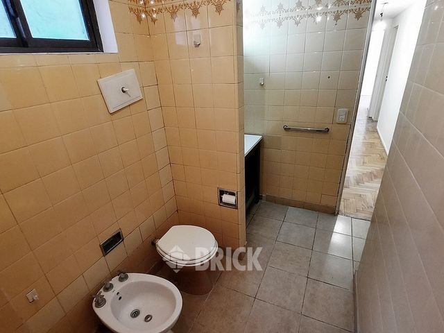 RIGLOS al 100 Piso 2 19