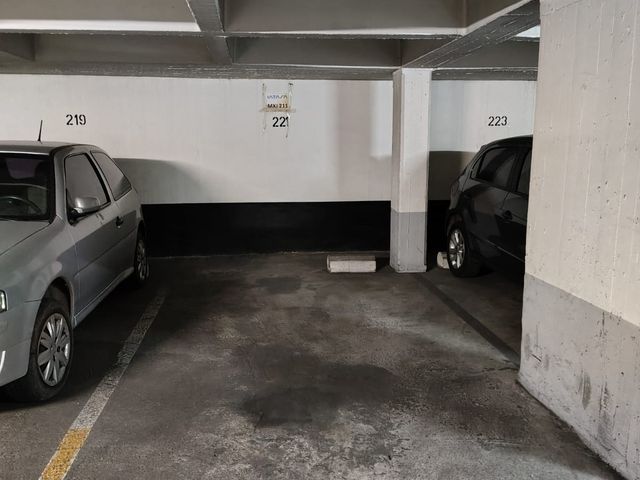 RIVADAVIA al 900 Piso 4 Nº 221 2