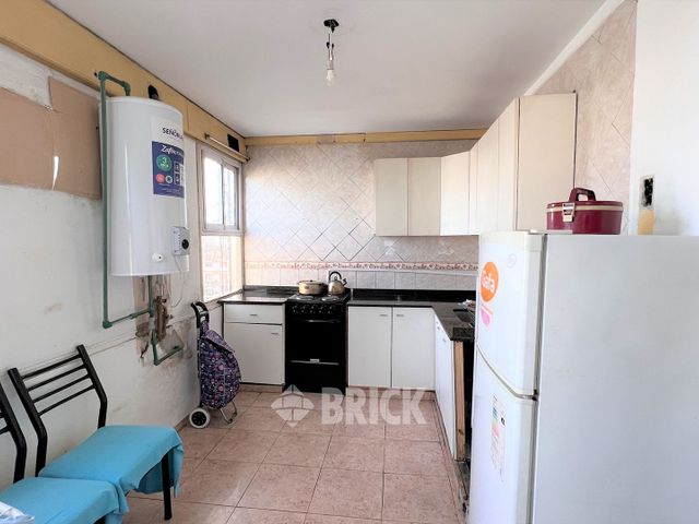 SARANDI al 1400 Piso 10 5