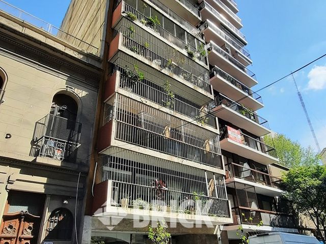 LARREA al 1000 Piso 2 30