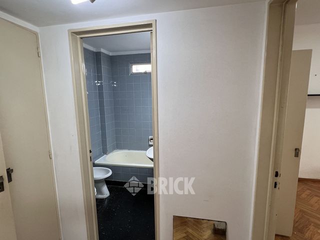 JURAMENTO, AV. al 1900 Piso 6 5