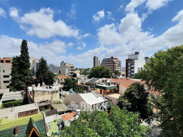 GRANADEROS al 400 Piso 5 5