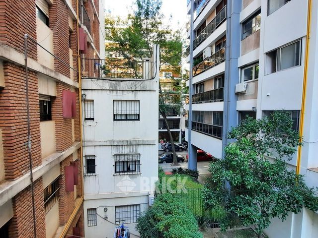 O'HIGGINS al 1700 Piso 2 24