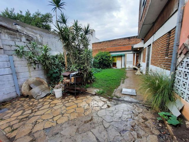 PERON, JUAN D., PTE. al 400 Piso PB 12
