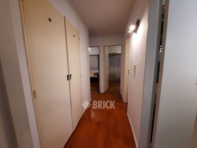 URIBURU, JOSE EVARISTO al 1000 Piso 2 5