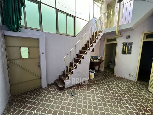 DE LA CRUZ, SOR JUANA INES al 1500 Piso PB 4