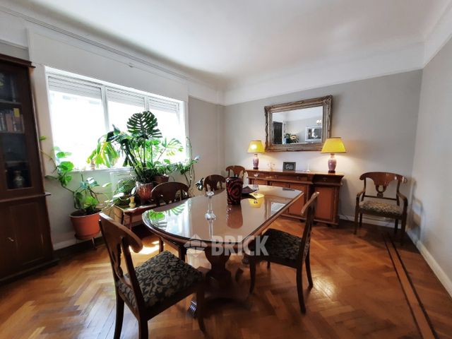 TUCUMAN al 2100 Piso 4 5