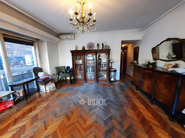 ALVEAR, MARCELO T. DE al 1800 Piso 1 3