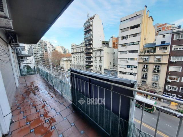 LAS HERAS, AV. al 2900 Piso 5 9