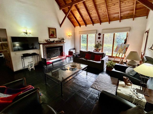 GOLFERS COUNTRY CLUB 4