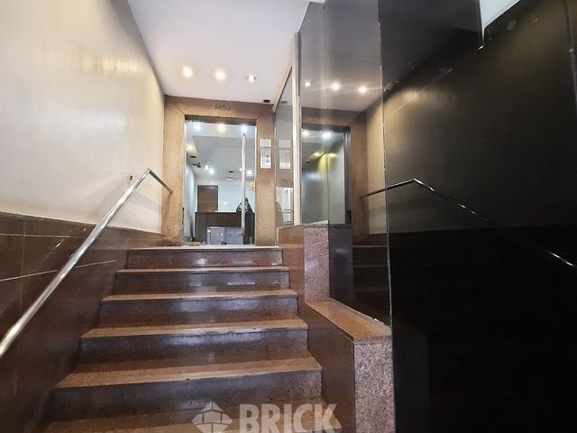 SARMIENTO al 1400 Piso 4 25