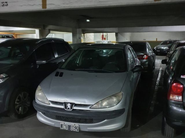 RIVADAVIA, AV. al 6300 Piso 1° Sub. 7