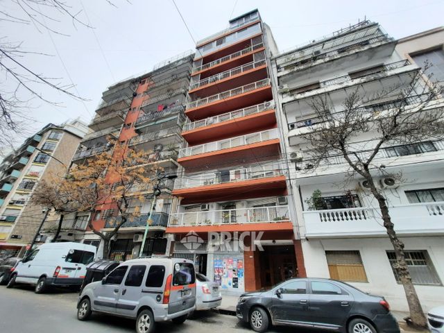 GOMEZ, VALENTIN al 2900 Piso 9 30