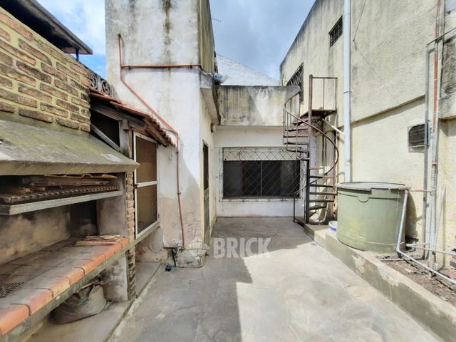 SANTA FE al 300 Piso PB 3