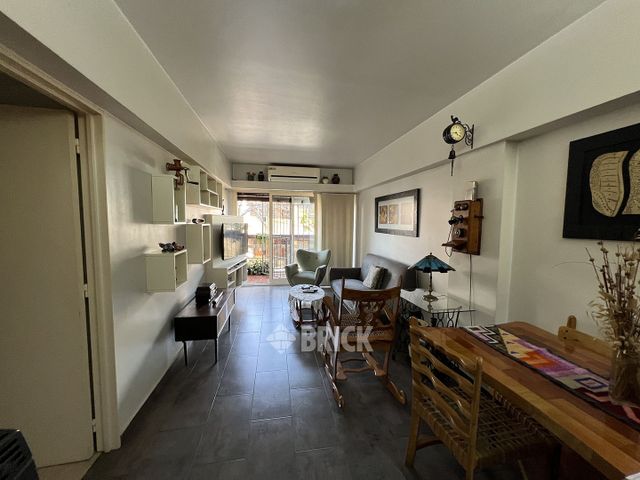 VALLESE, FELIPE al 1700 Piso 1 3