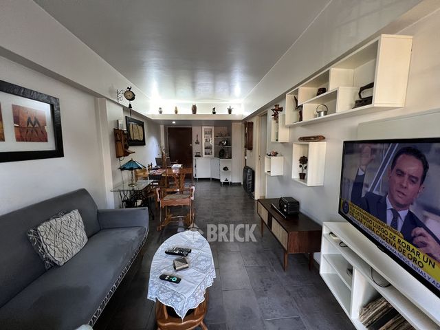 VALLESE, FELIPE al 1700 Piso 1 4