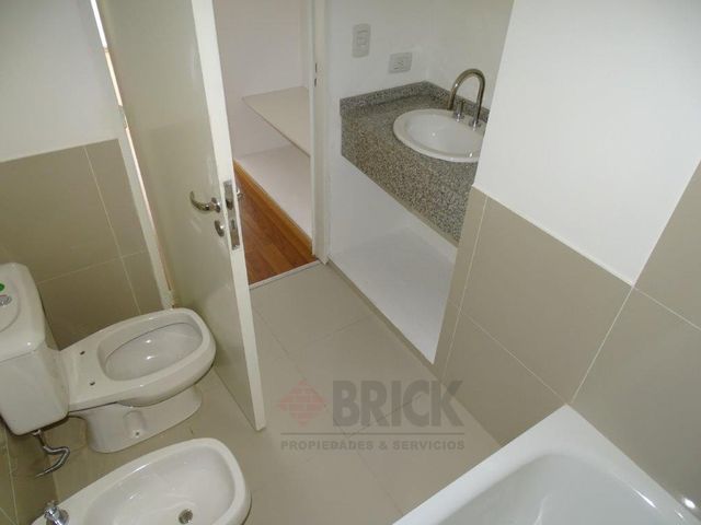 JURAMENTO al 5100 Piso 1 15