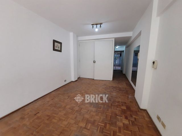 AMENABAR al 2000 Piso 2 5